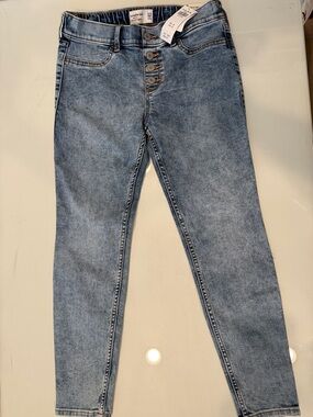 abercrombie kids Light Blue Button-Fly Skinny Jeans